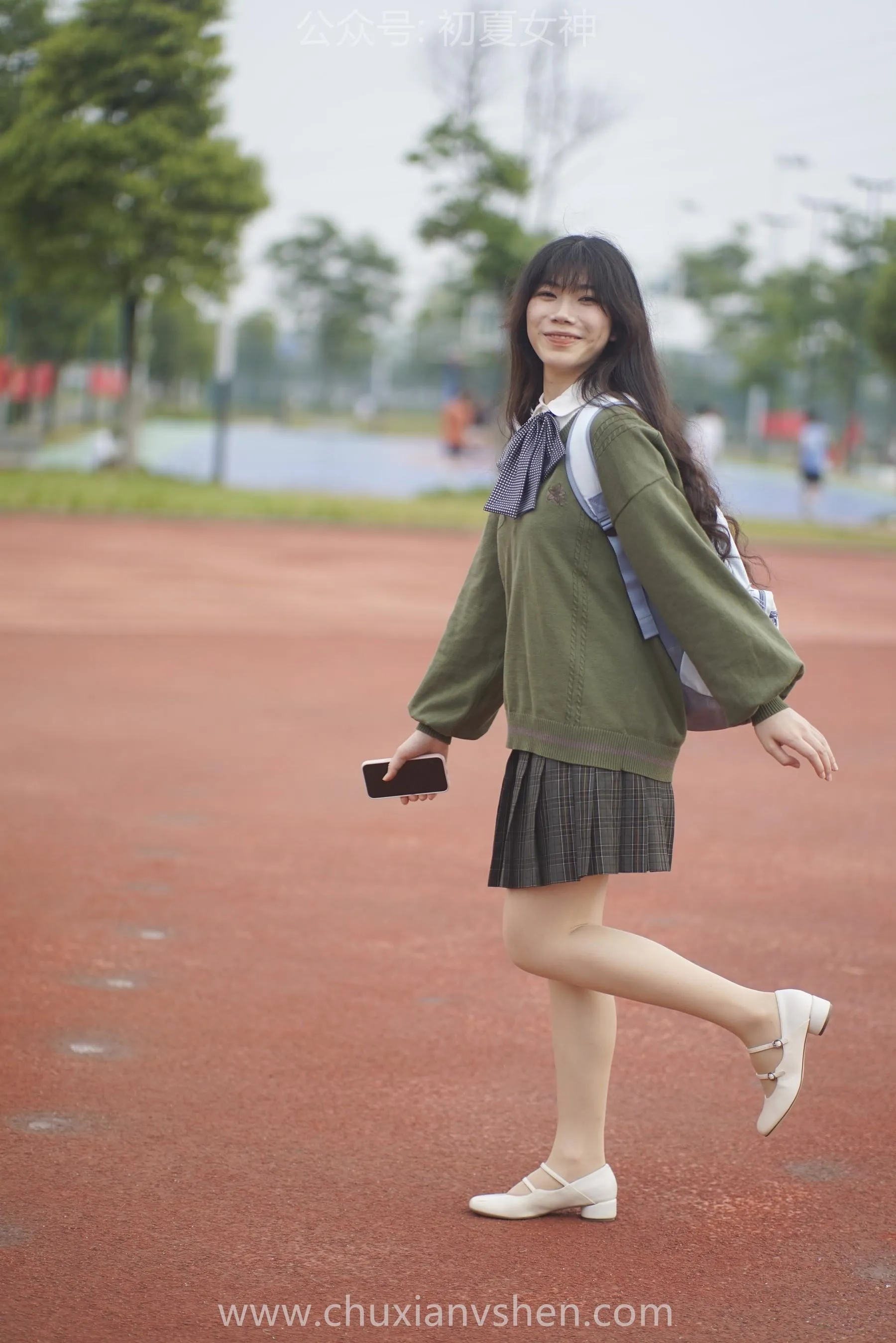 初夏女神 NO.064 欢欢 新晋学妹-学妹的一天 [164P]插图